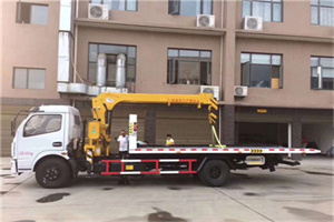 旅顺口附近汽车轮胎更换