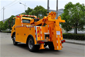 旅顺口高速路拖车费